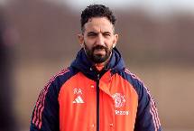 HLV Ruben Amorim n&oacute;i r&otilde; về tương lai ở MU