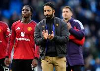 HLV Amorim: &lsquo;T&ocirc;i th&agrave; bị sa thải, chứ kh&ocirc;ng thay đổi lối chơi&rsquo;