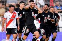 Nhận định, soi k&egrave;o Sarmiento Junin vs Deportivo Riestra, 3h00 ng&agrave;y 18/2: Phong độ tr&aacute;i ngược