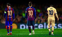 Messi c&acirc;n bằng kỷ lục về số lần ra s&acirc;n cho Barcelona của Xavi