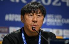 HLV Shin Tae Yong tức giận tố c&aacute;o trọng t&agrave;i thi&ecirc;n vị U23 Qatar