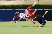 Trọng t&agrave;i khiến dậy s&oacute;ng v&igrave; quyết định tranh c&atilde;i ở FIFA Club World Cup