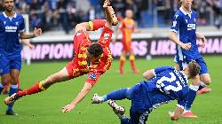Soi k&egrave;o phạt g&oacute;c Paderborn vs Karlsruher, 18h30 ng&agrave;y 17/7