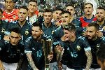 Messi bị chế giễu v&igrave; ghi b&agrave;n gi&uacute;p Argentina đ&aacute;nh bại Brazil