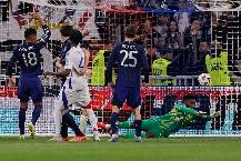 Chuy&ecirc;n gia Tony Ansell dự đo&aacute;n MU vs Lyon, 2h00 ng&agrave;y 18/4