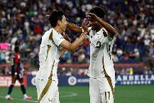 Son Heung Min tỏa s&aacute;ng, gi&agrave;nh chiến thắng đầu ti&ecirc;n ở Mỹ