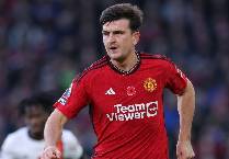 Sự chuy&ecirc;n nghiệp của Maguire l&agrave; tấm gương cho Jadon Sancho