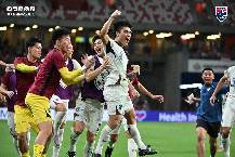 Ngược d&ograve;ng hạ gục Singapore, Th&aacute;i Lan lọt v&agrave;o b&aacute;n kết AFF Cup với ng&ocirc;i đầu bảng