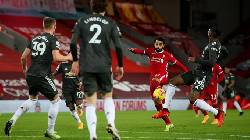 Cầm ch&acirc;n Liverpool, MU lập kỳ t&iacute;ch chưa ai l&agrave;m được 