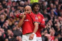 Khởi đầu như mơ ở MU, HLV Carrick th&uacute;c giục c&aacute;c học tr&ograve;