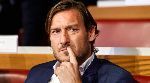 Roma đ&aacute;p trả c&aacute;o buộc của Totti: 'Tất cả chỉ l&agrave; bịa đặt'