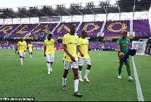 Chỉ c&oacute; gần 600 kh&aacute;n giả, trận đấu ở FIFA Club World Cup bị coi l&agrave; thảm họa