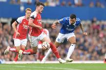 Huyền thoại EPL: 'Arsenal sẽ chẳng l&agrave;m n&ecirc;n tr&ograve; trống g&igrave; với cậu ta'