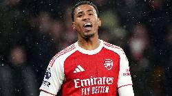 Arsenal lập kỷ lục tệ hại sau trận h&ograve;a cay đắng trước Wolves