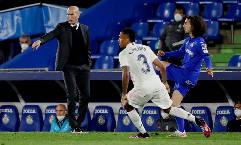 Zidane h&agrave;i l&ograve;ng d&ugrave; Real Madrid để Atletico Madrid nới rộng c&aacute;ch biệt
