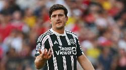 Man United 'thua đau', Maguire c&oacute; h&agrave;nh động l&agrave;m CĐV 'kh&oacute; chịu'