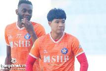 H&agrave; Đức Chinh lần thứ 2 mang tin vui cho SHB Đ&agrave; Nẵng