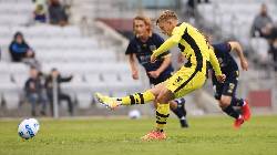 Soi k&egrave;o phạt g&oacute;c Wellington Phoenix vs Central Coast Mariners, 9h ng&agrave;y 22/1