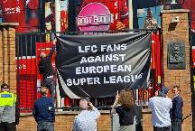 Super League đang &acirc;m mưu l&agrave;m suy yếu Ngoại hạng Anh