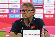 HLV Troussier: 'Tuyển Việt Nam c&oacute; thể g&acirc;y bất ngờ trước Iraq'