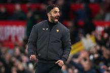 HLV Amorim thừa nhận MU &lsquo;c&ograve;n xa sự ho&agrave;n hảo&rsquo;