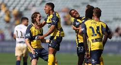Soi k&egrave;o phạt g&oacute;c Central Coast Mariners vs Newcastle Jets, 15h ng&agrave;y 21/12