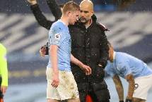 Man City mất 2 ng&ocirc;i sao trong trận thắng Aston Villa