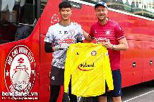 Thủ m&ocirc;n B&ugrave;i Tiến Dũng c&oacute; th&ecirc;m đối thủ đ&aacute;ng gờm ở TP.HCM