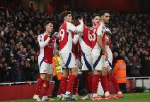 Si&ecirc;u m&aacute;y t&iacute;nh dự đo&aacute;n Arsenal vs Dinamo Zagreb, 3h00 ng&agrave;y 23/1