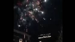 CĐV Indonesia bắn ph&aacute;o hoa nửa đ&ecirc;m, ph&aacute; giấc ngủ của ĐT Việt Nam