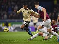 Ph&acirc;n t&iacute;ch k&egrave;o hiệp 1 MU vs Burnley, 03h00 ng&agrave;y 22/12