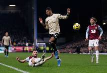 Soi k&egrave;o phạt g&oacute;c MU vs Burnley, 3h ng&agrave;y 22/12