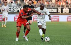 Nhận định, soi k&egrave;o Amiens vs Laval, 2h00 ng&agrave;y 24/1: X&iacute;ch lại gần nhau