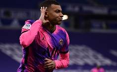 Kylian Mbappe c&aacute;n mốc 100 b&agrave;n ở Ligue 1 v&agrave;&hellip; chấn thương