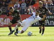 Ph&acirc;n t&iacute;ch k&egrave;o hiệp 1 LA Galaxy vs Houston Dynamo, 7h07 ng&agrave;y 23/5