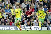 Soi k&egrave;o, dự đo&aacute;n Macao Norwich vs Bournemouth 1h45 ng&agrave;y 24/8