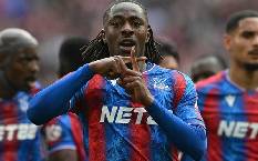 Eberechi Eze kh&ocirc;ng dự c&uacute;p ch&acirc;u &Acirc;u, sẵn s&agrave;ng sang Arsenal