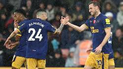 Soi k&egrave;o phạt g&oacute;c Southampton vs Newcastle, 3h ng&agrave;y 25/1