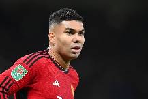 Casemiro sẽ rời MU khi m&ugrave;a giải kh&eacute;p lại