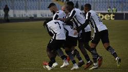 Nhận định, soi k&egrave;o Lokomotiv Plovdiv với Hebar, 17h45 ng&agrave;y 24/2: Tin v&agrave;o cửa tr&ecirc;n