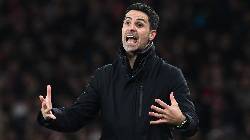 HLV Mikel Arteta tự loại Arsenal ra khỏi cuộc đua v&ocirc; địch Ngoại hạng Anh