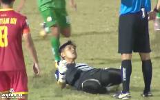 VFF ch&iacute;nh thức ra &aacute;n phạt với thủ m&ocirc;n Cần Thơ