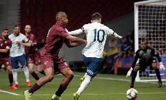 Soi k&egrave;o phạt g&oacute;c Argentina vs Venezuela, 6h30 ng&agrave;y 26/3