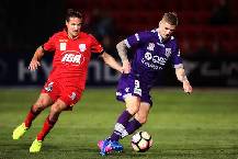Soi k&egrave;o phạt g&oacute;c Adelaide vs Perth Glory, 14h05 ng&agrave;y 24/4