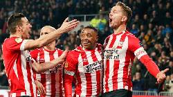 Nhận định, soi k&egrave;o Heerenveen với PSV, 23h45 ng&agrave;y 25/04: Tiến gần ng&ocirc;i vương