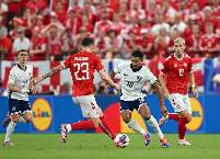 Dự đo&aacute;n, soi k&egrave;o thẻ v&agrave;ng Anh vs Slovenia, 02h00 ng&agrave;y 26/6