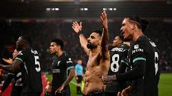 Salah lập c&uacute; đ&uacute;p, Liverpool bỏ xa Man City với c&aacute;ch biệt 8 điểm