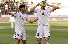 ĐT Việt Nam được cảm ơn v&igrave; 'chỉ ra cho h&agrave;ng thủ Iraq những sai lầm'