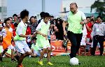 Thầy Park đi b&oacute;ng như Messi, gieo mầm mơ ước cho b&oacute;ng đ&aacute; Việt
