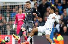 Soi k&egrave;o hiệp 1 Leeds United vs Southampton, 21h00 ng&agrave;y 26/05